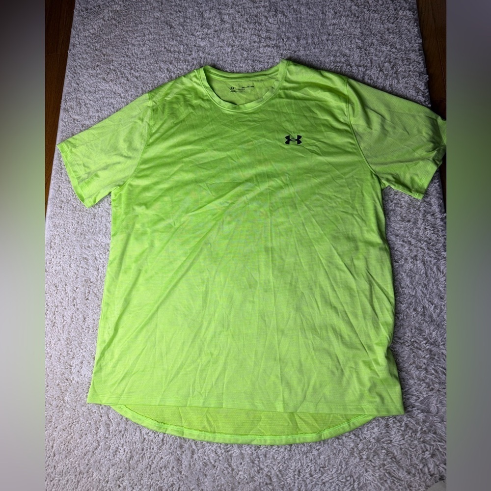 Men’s XXL Under Armour Neon Shirt GUC
